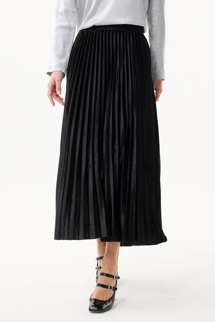 Leo & Ugo Skirt KHJ902 Black Pleated Crystal Detail Maxi Skirt