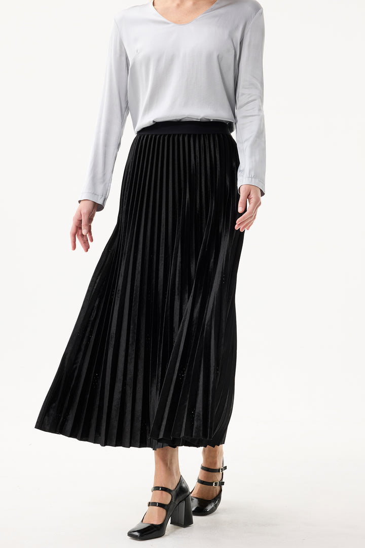 Leo & Ugo Skirt KHJ902 Black Pleated Crystal Detail Maxi Skirt