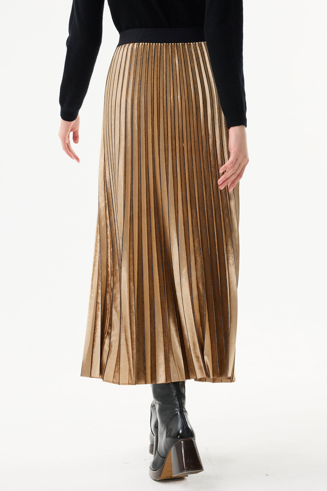 Leo & Ugo Skirt KHJ952 Beige Pleated Pull-On Maxi Skirt