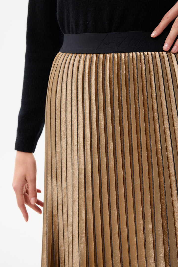 Leo & Ugo Skirt KHJ952 Beige Pleated Pull-On Maxi Skirt