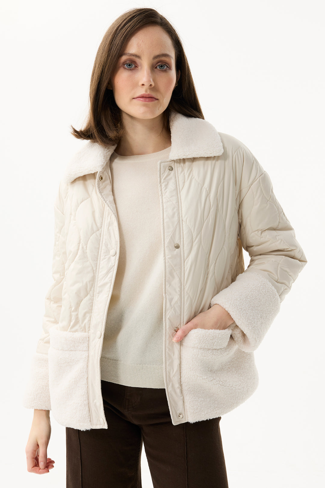 Leo & Ugo Top KH961 Cream Quilted Plush Detail Jacket
