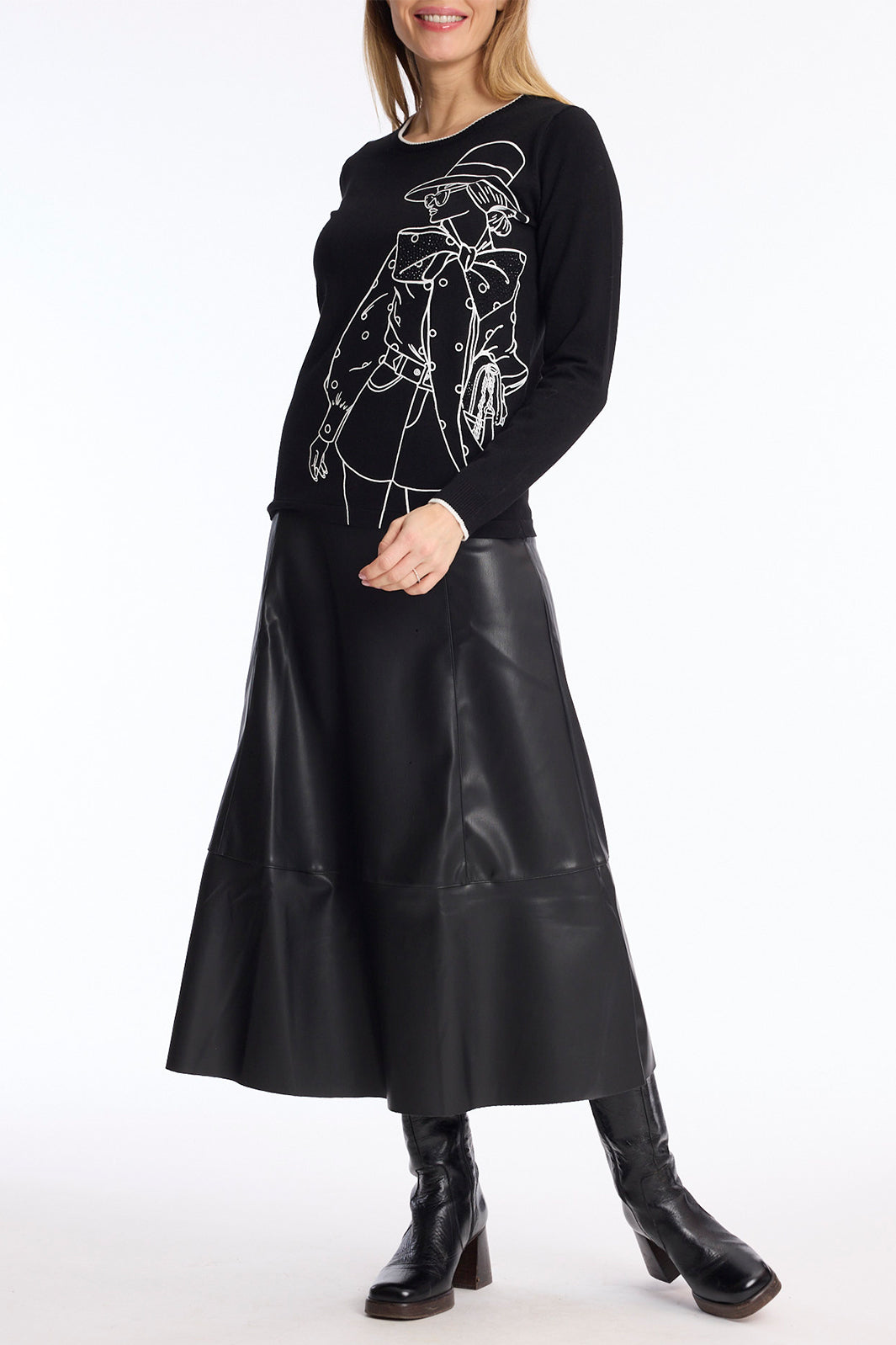 Leo &amp; Ugo JH500 Black Jumper, full length
