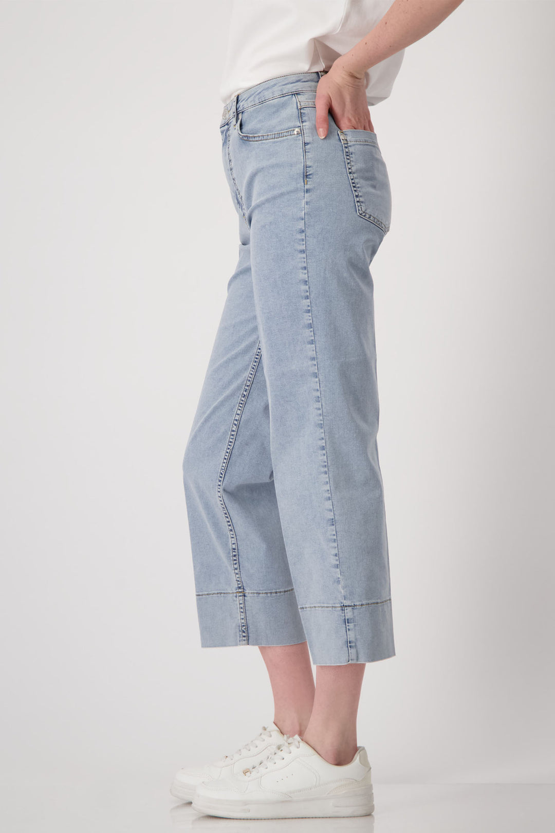 Monari Blue Denim Cropped Jeans 409496 - Experience Boutique