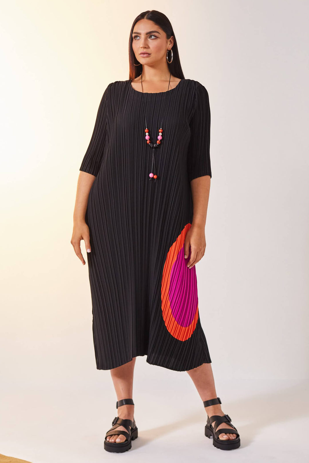 Ora ORS23 109 Black & Pink Pleated Dress With Necklace - Experience Boutique