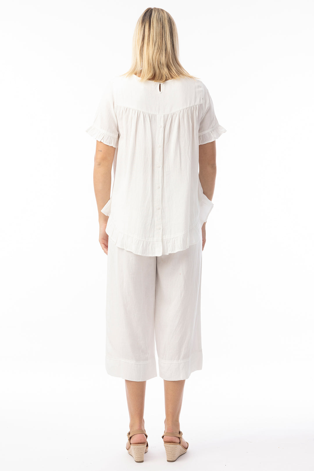 Orientique 6697 White Linen Blend Essentials Cropped Trousers