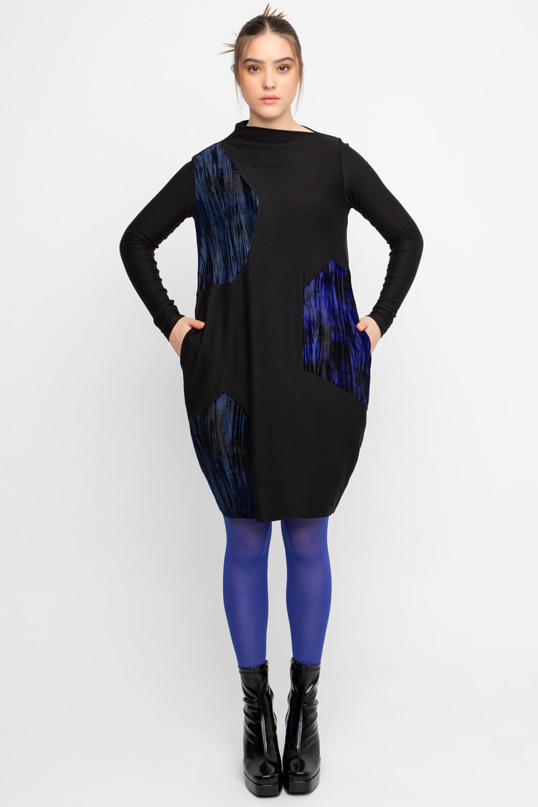 Ozai N Ku 744 111 Black & Blue Print Puff Dress - Experience Boutique