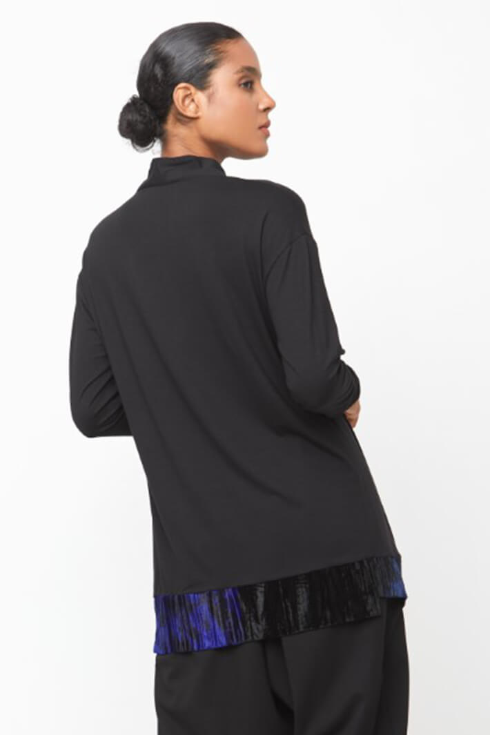Ozai N Ku 744 112 Black & Blue Velvet Trim Top - Experience Boutique
