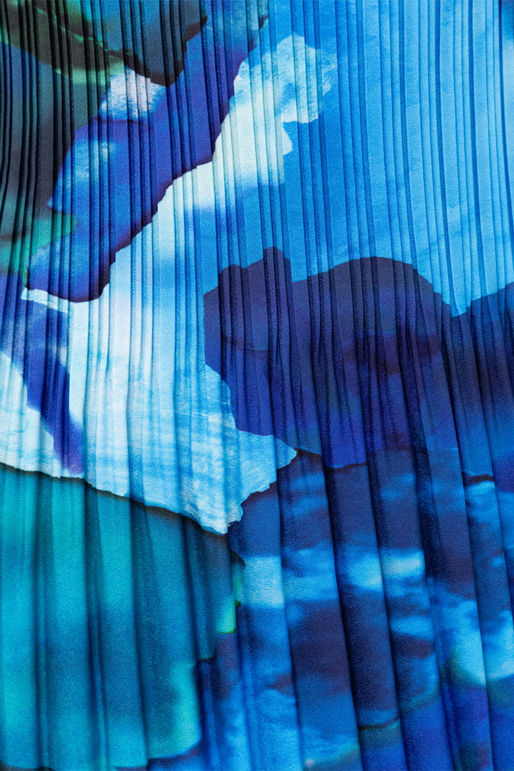 Passioni 19189 Blue Water Print Plissé Cap Sleeve Top