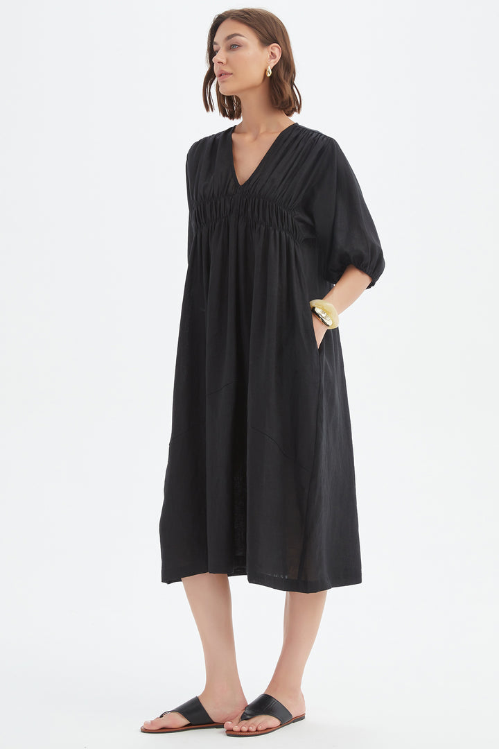 Tirelli 25D3722 Black Puff Sleeve Gather Front Linen Dress