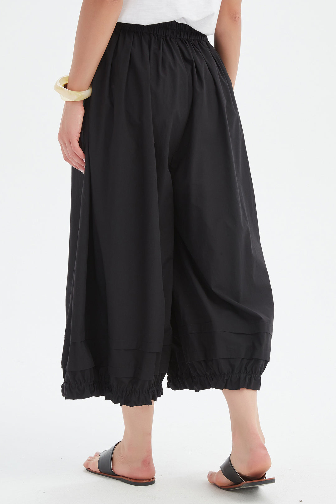 Tirelli 25P3734 Black Ruffle Cuff Easy Wide Leg Cropped Trousers