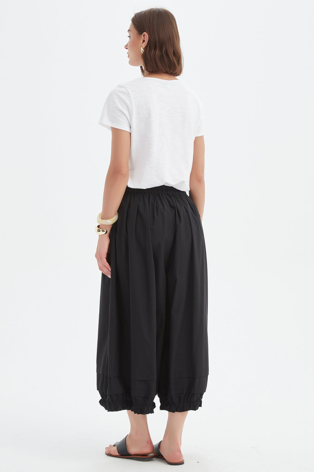 Tirelli 25P3734 Black Ruffle Cuff Easy Wide Leg Cropped Trousers