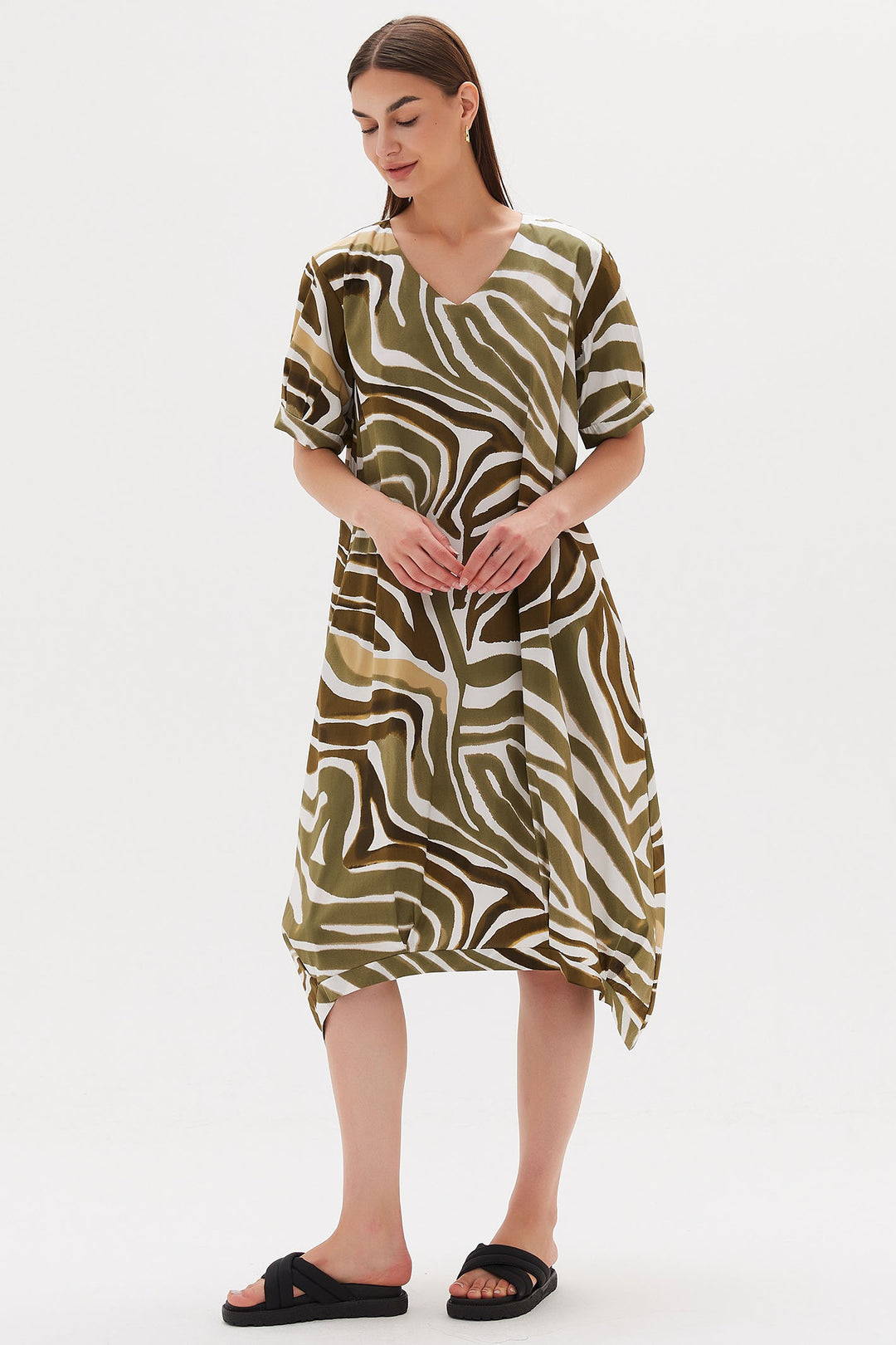 Tirelli S3210 Monstera Khaki Green Print V-Neck Billow Dress - Experience Boutique