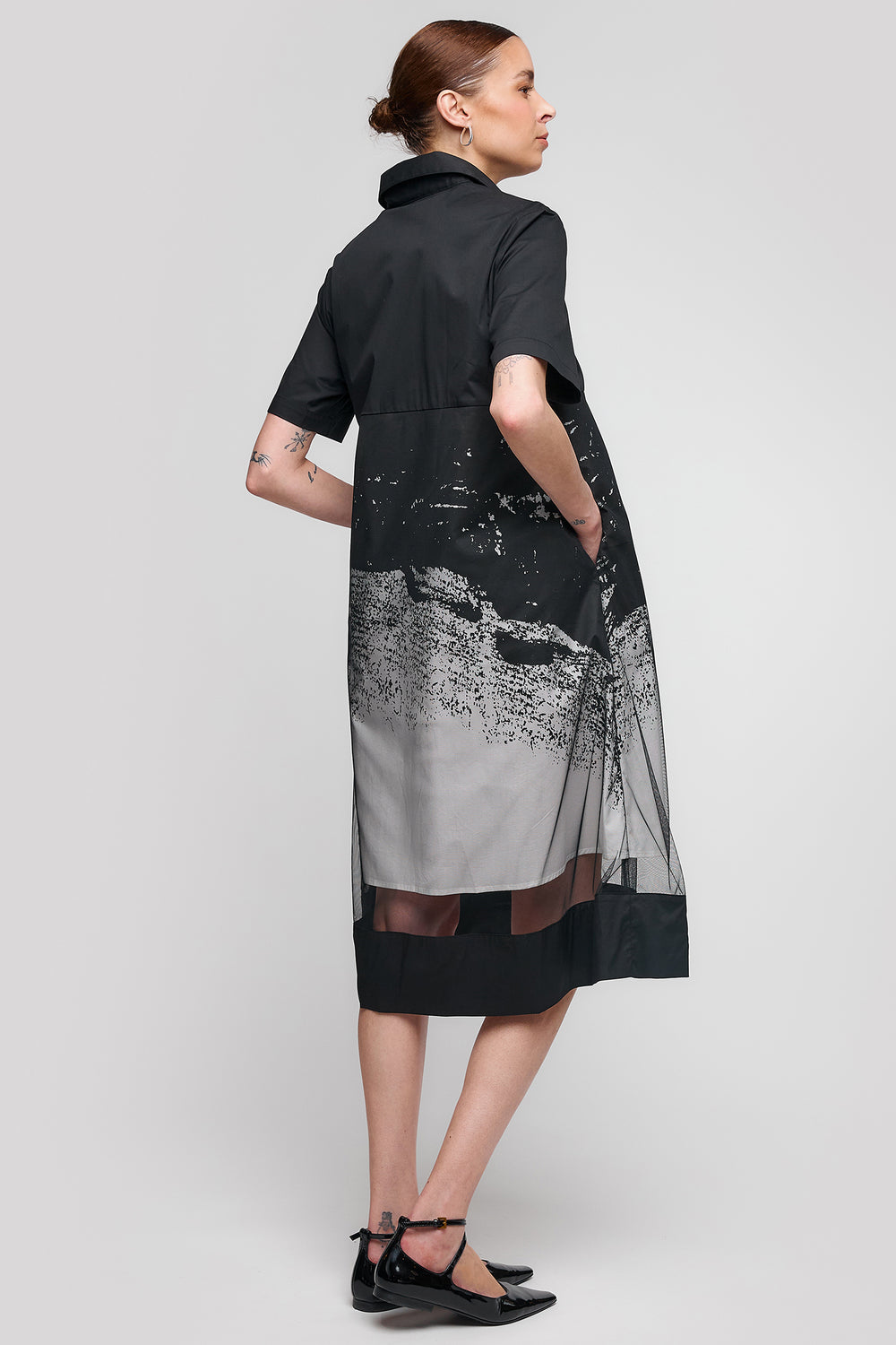 Uchuu Shirt Dress Monochrome Print Black CS25-005 - Experience Boutique