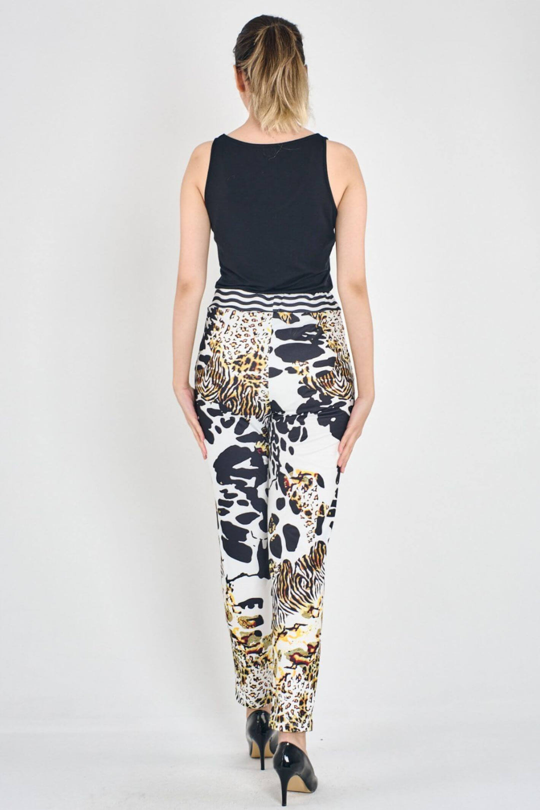 Off White 5762 Animal Print Pull-On Trousers