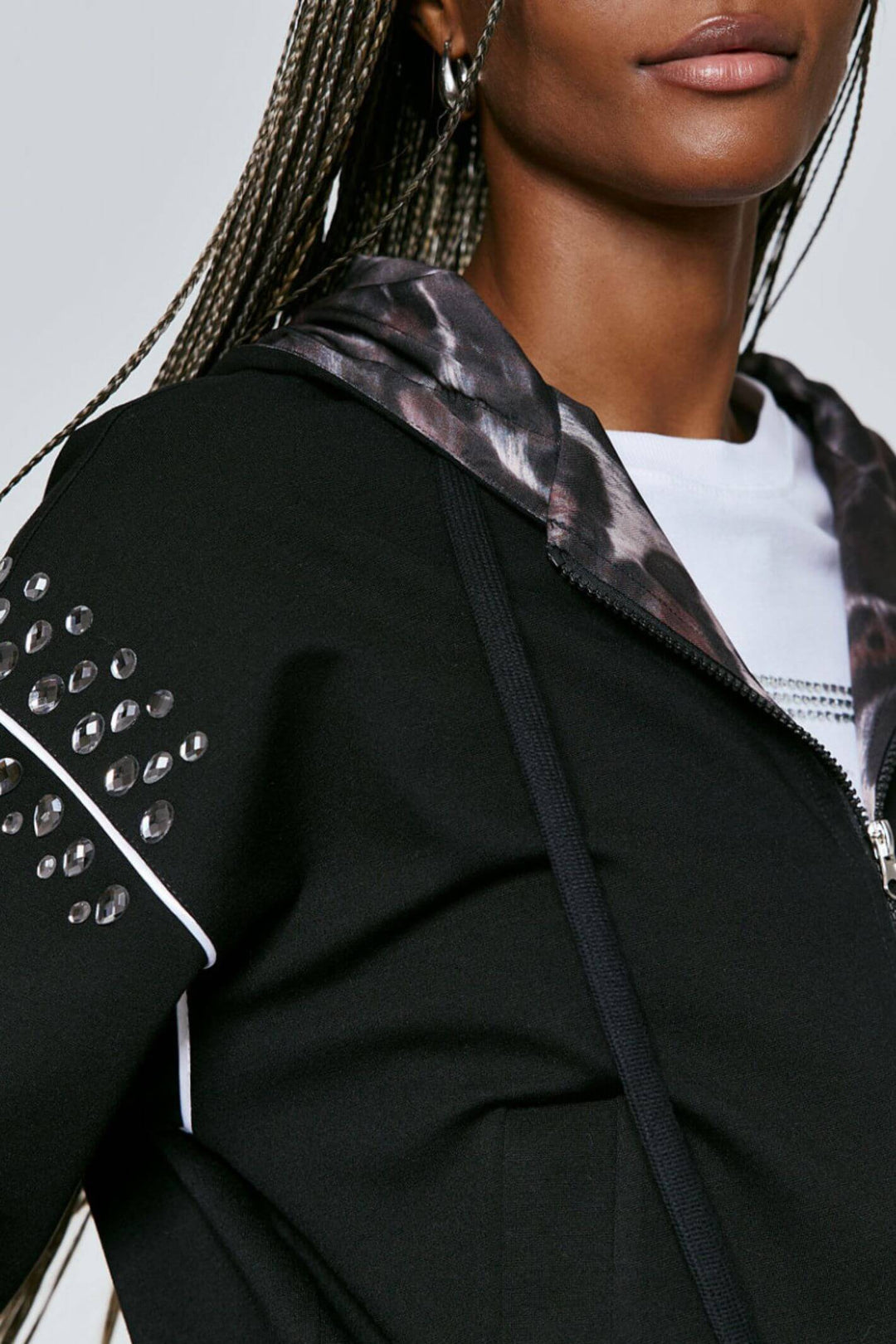 Access Fashion 1001-102 Black Embellished Jacket