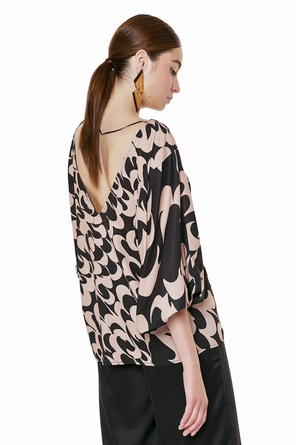 Access Fashion 2044 Beige Batwing Sleeve Top - Experience Boutique