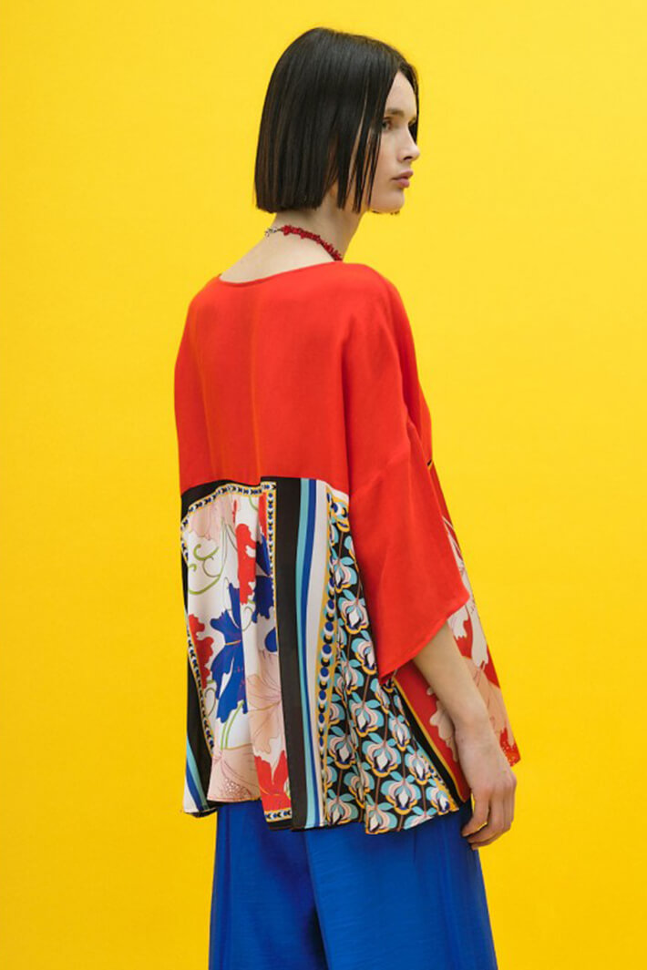 Access Fashion 2161 Red V-Neck Contrast Print Blouse - Experience Boutique
