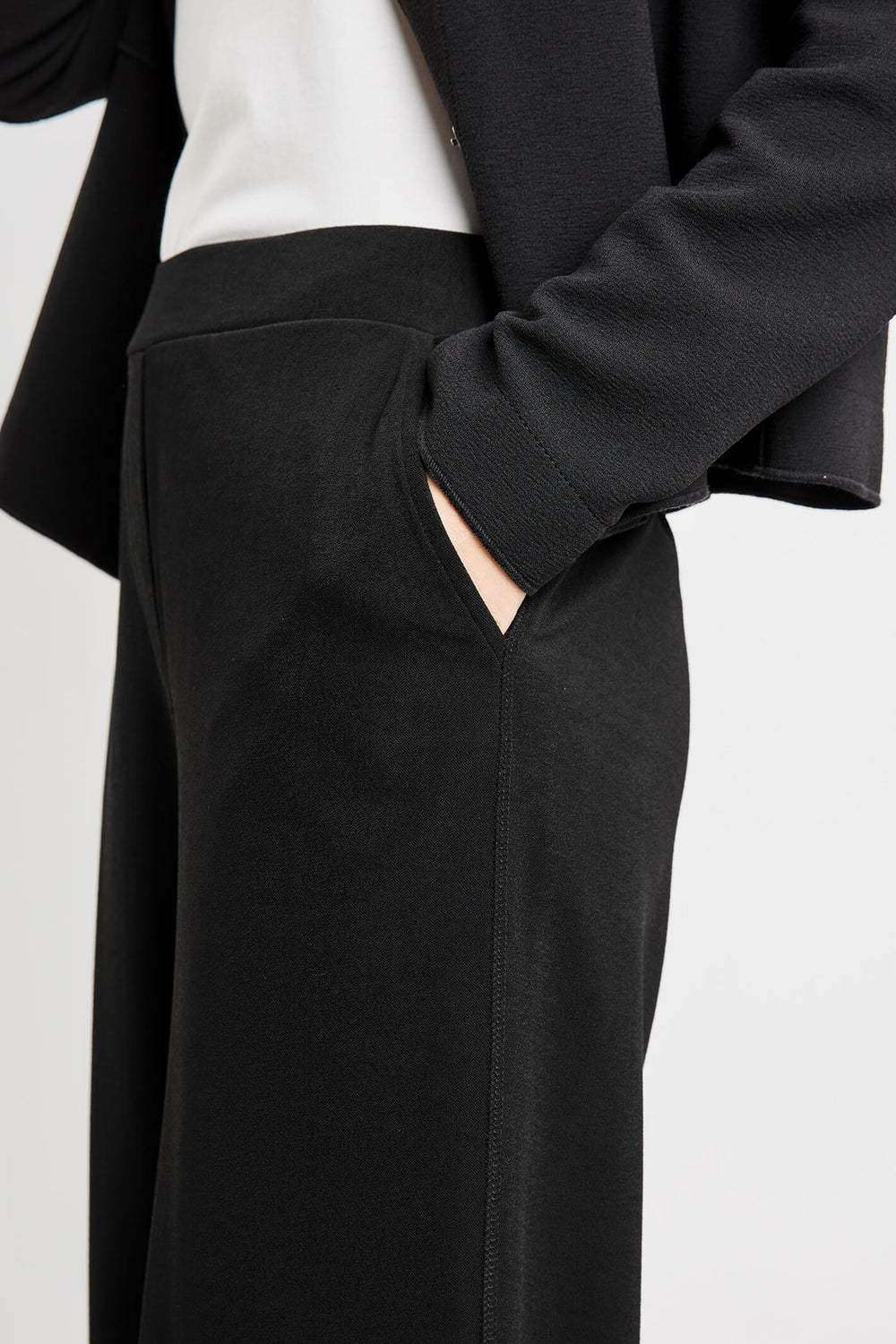 Gerry Weber 92454 Black Wide Leg Trousers - Experience Boutique