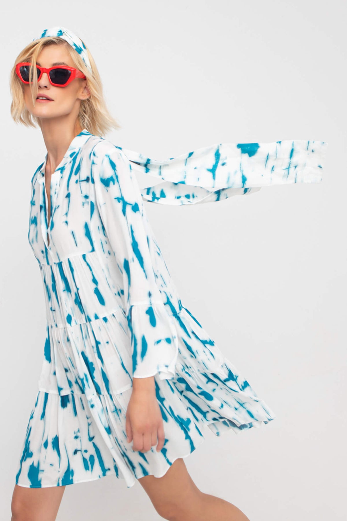 blue island dress shop Every girl needs a blue dress , , Shop the 'Island Muse Maxi Dress' online now!