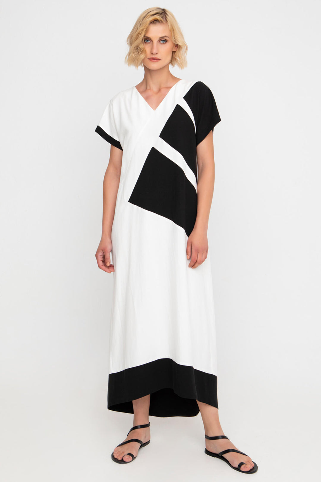 Ozai N Ku R22-216 Black & White Block Dress - Experience Boutique