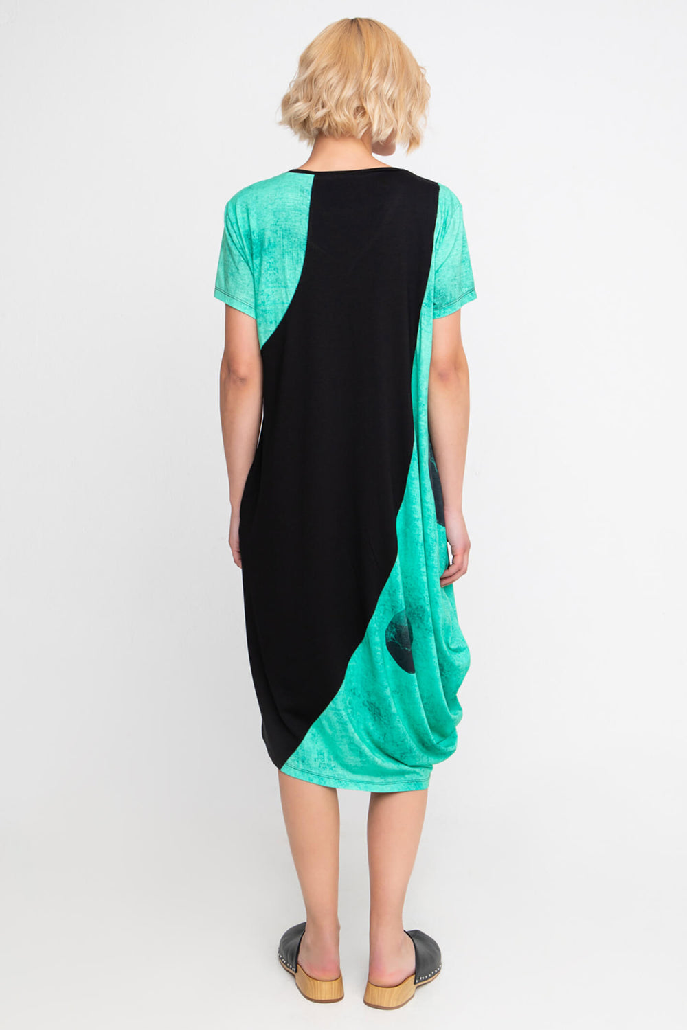 Ozai N Ku R22-237 Black Aquatic Dress - Experience Boutique