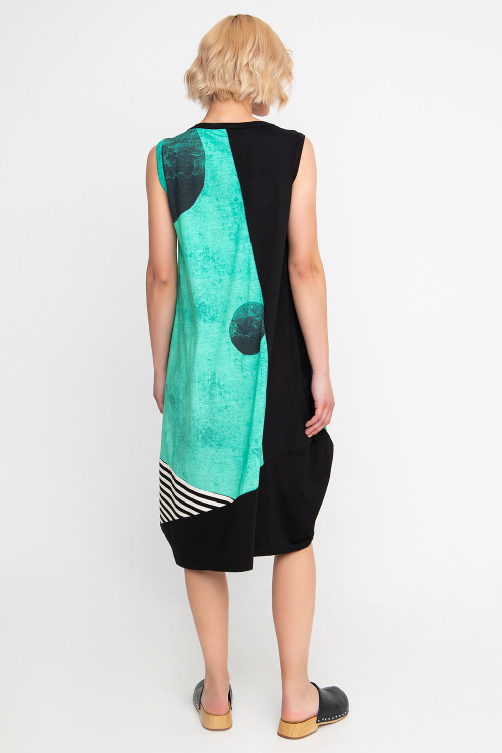 Ozai N Ku R22-242 Black Aquatic Dress - Experience Boutique
